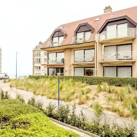 Beachfront Comfort *